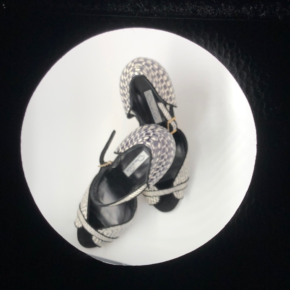 Oscar de la Renta Christina Pumps